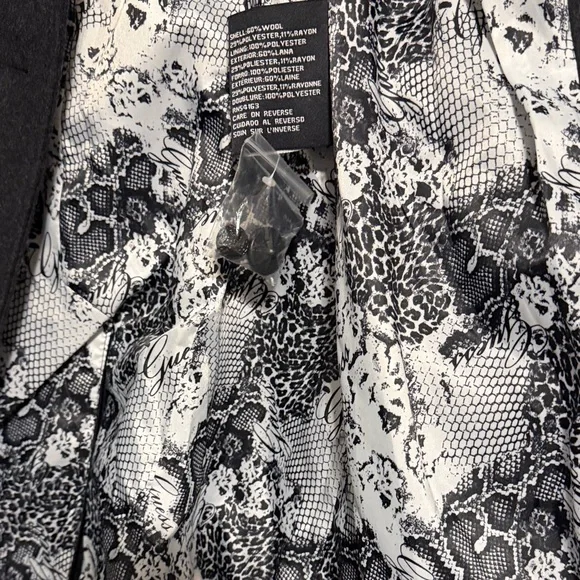 GUESS Black Charcoal Double-Breasted Belted Trench Coat - Picture 5 of 8